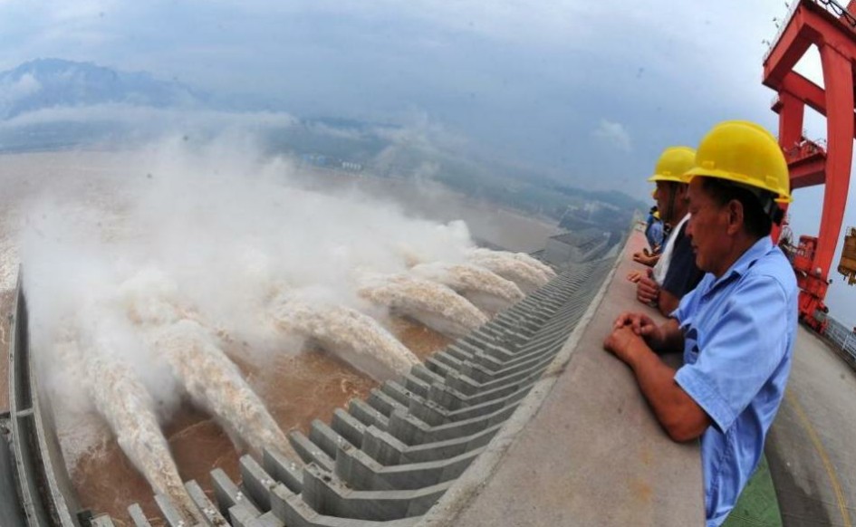 三峡大坝会影响到什么,三峡大坝能支撑多少年