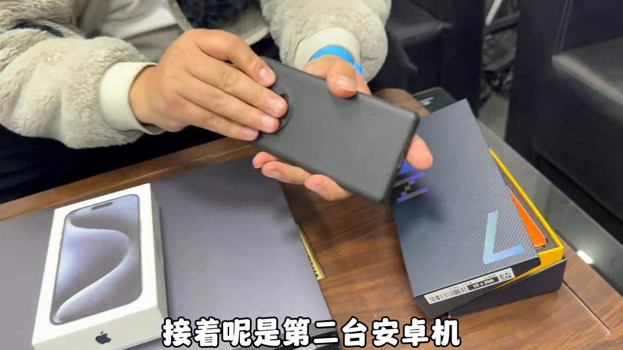 二手手机专卖24小时在线回收,12月二手手机回收