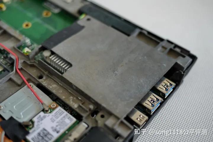 经典笔电复刻机51nbT70评测:依然可以ThinkPad!