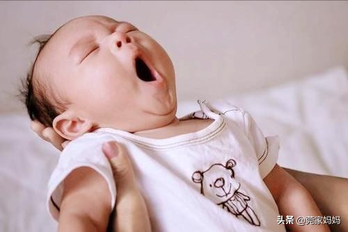 宝宝爱发脾气父母该如何应对,宝宝爱哭闹的正确做法