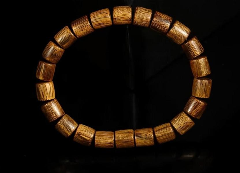 沉香是世界上最有价值的木材,世界上最贵一公斤木材