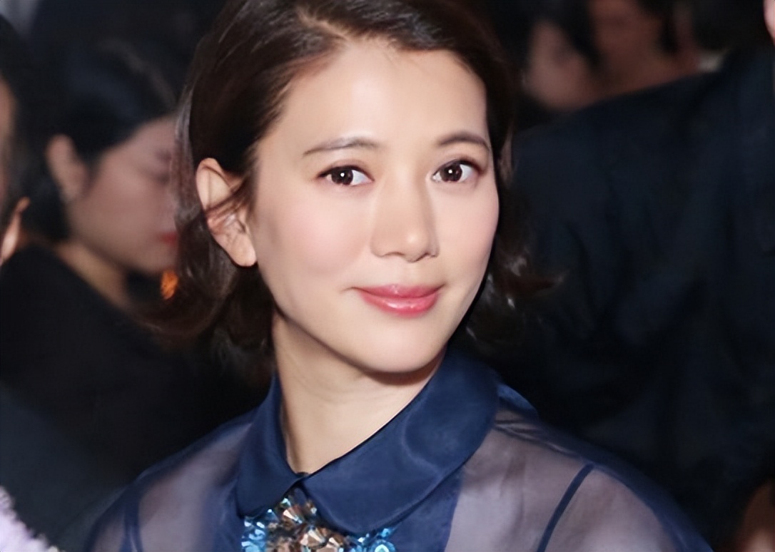 盘点明星们曝出的内幕，一个比一个荒唐恶心，吃喝嫖赌算什么