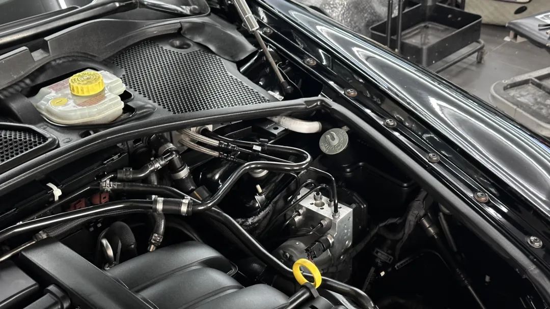 大众100万左右的车辉腾,重庆二手辉腾全面翻新修复