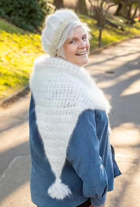 萨摩耶掉毛过程,萨摩耶铲屎官完整版