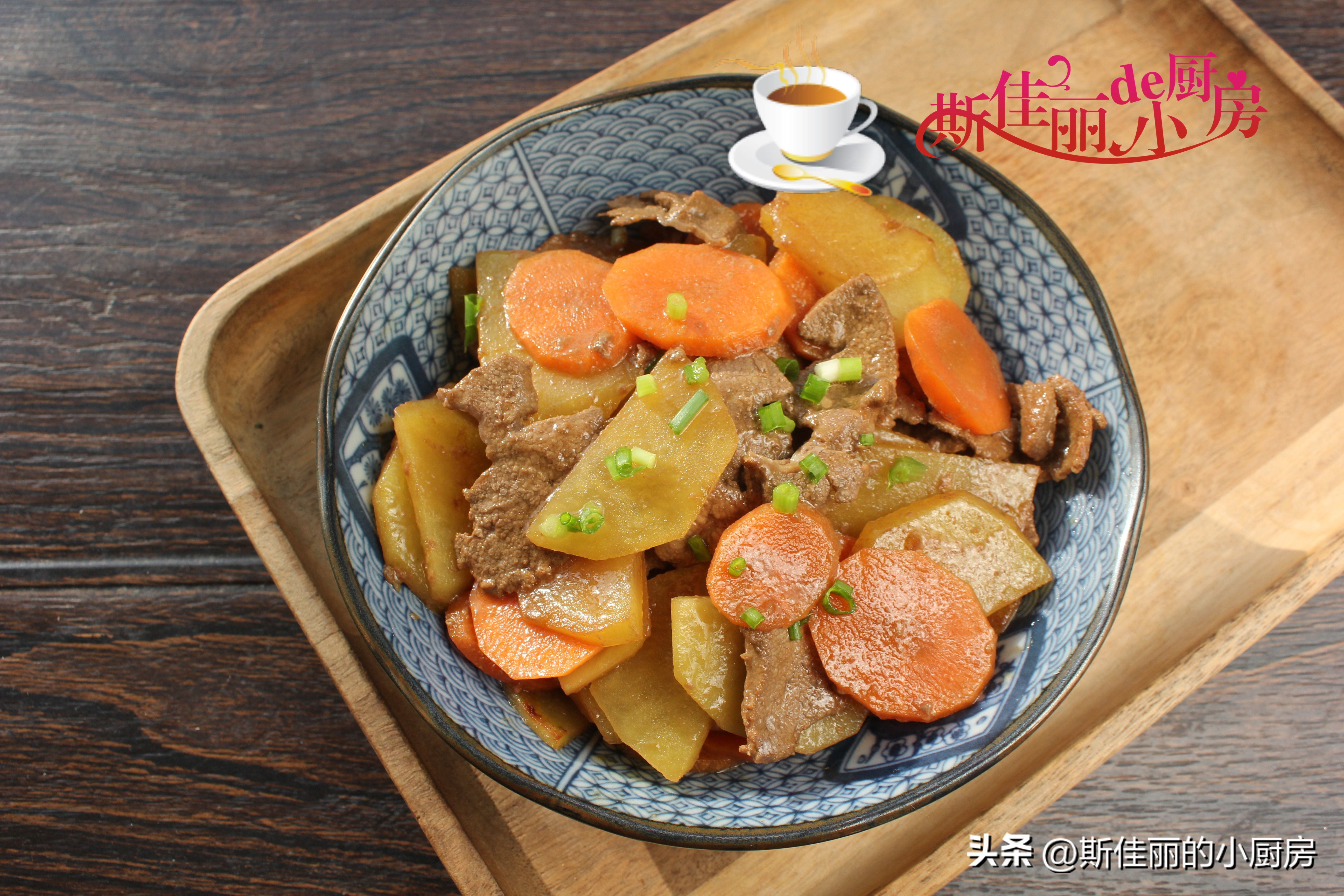 三月炒什么菜最好吃,这三样菜炒在一起营养下饭又解馋