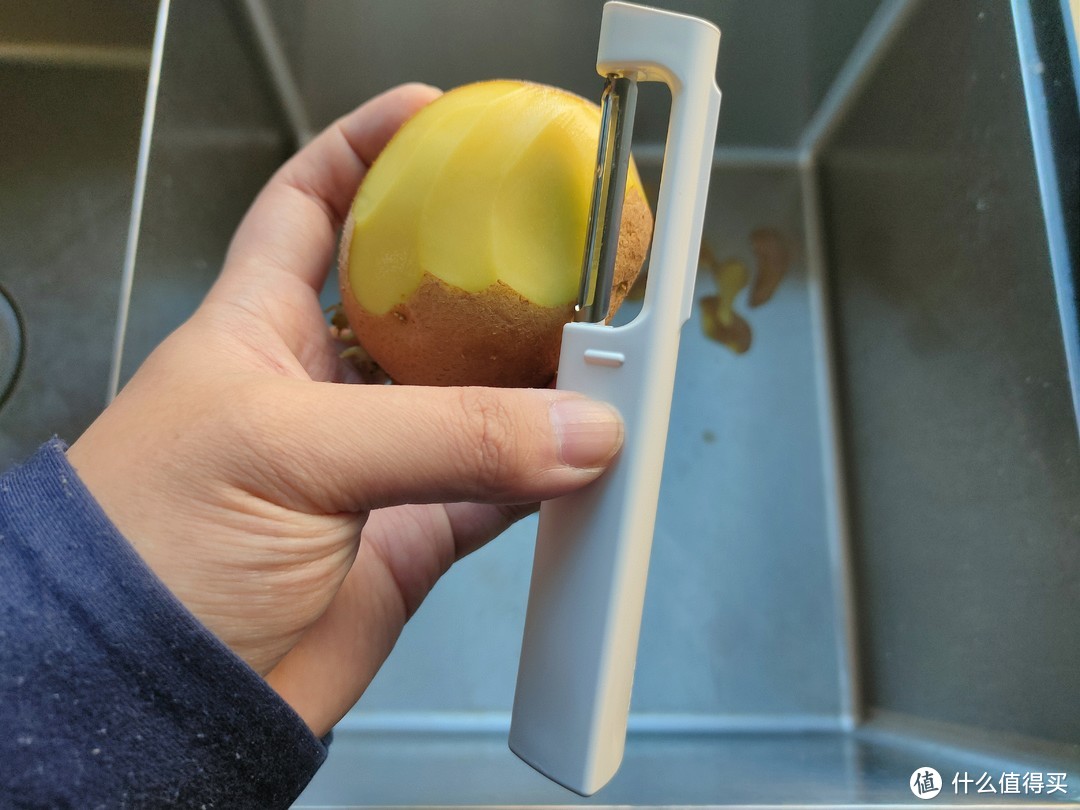 蒸箱烤箱空气炸锅哪个实用一些,空气炸锅和烤箱哪个更适合家用