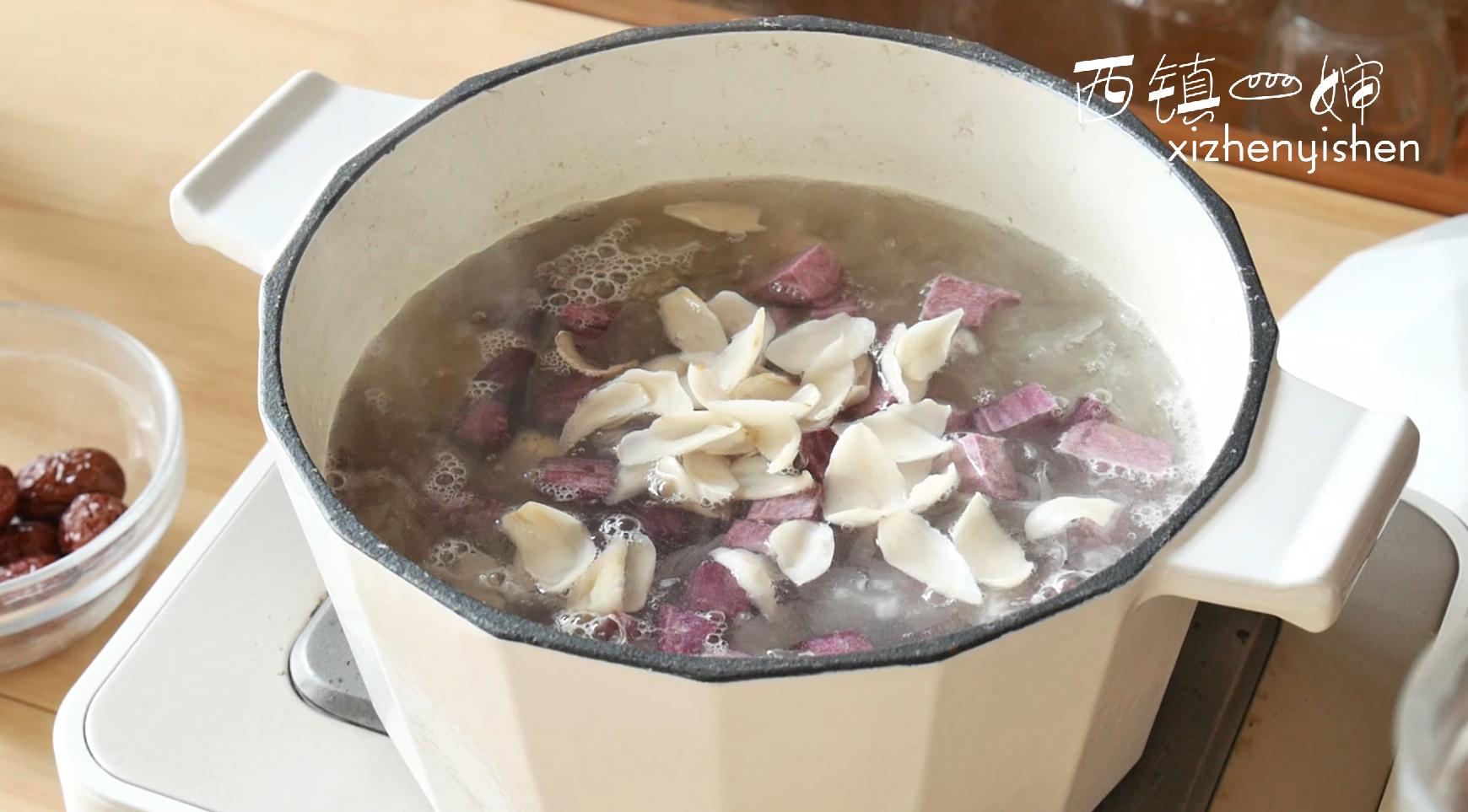 银耳养肺怎么做,银耳炖什么好吃又养胃又养肺