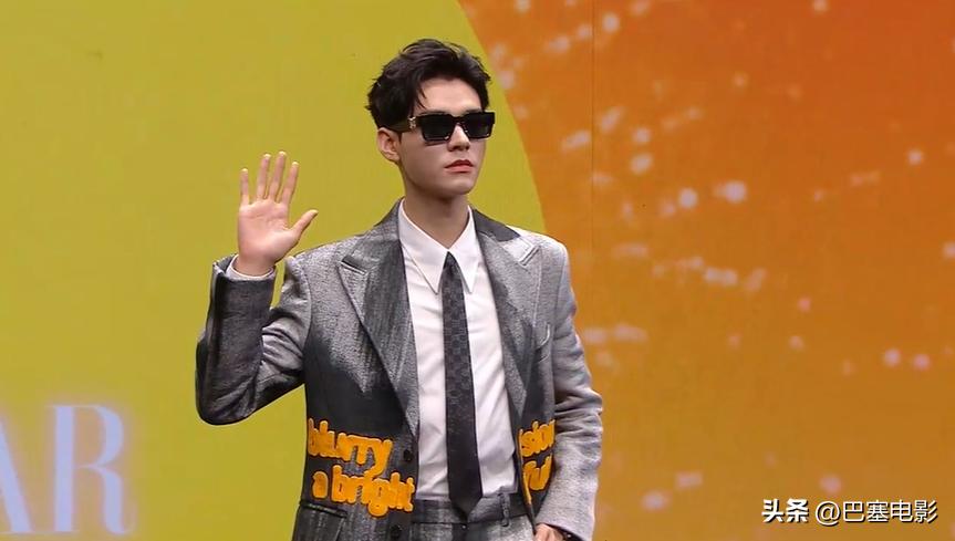 热巴杨颖红毯造型,芭莎红毯杨紫热巴杨颖赵丽颖