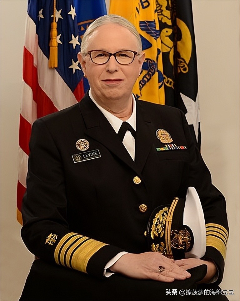 美国公共卫生服务军官团有多少人,美国医务兵地位