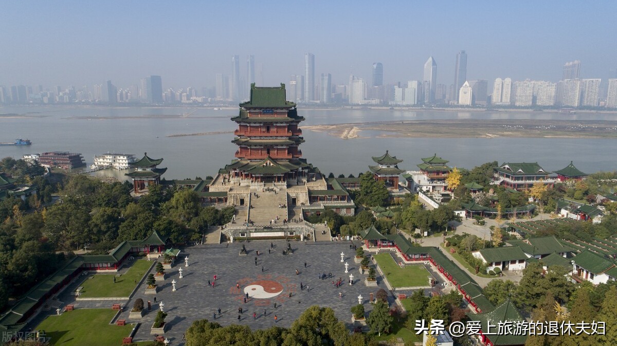 南昌滕王阁附近游玩攻略,除了滕王阁在南昌还有什么好玩的