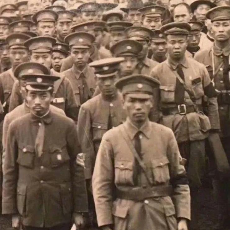 第1次北伐是谁带领的,第一次北伐总指挥是谁