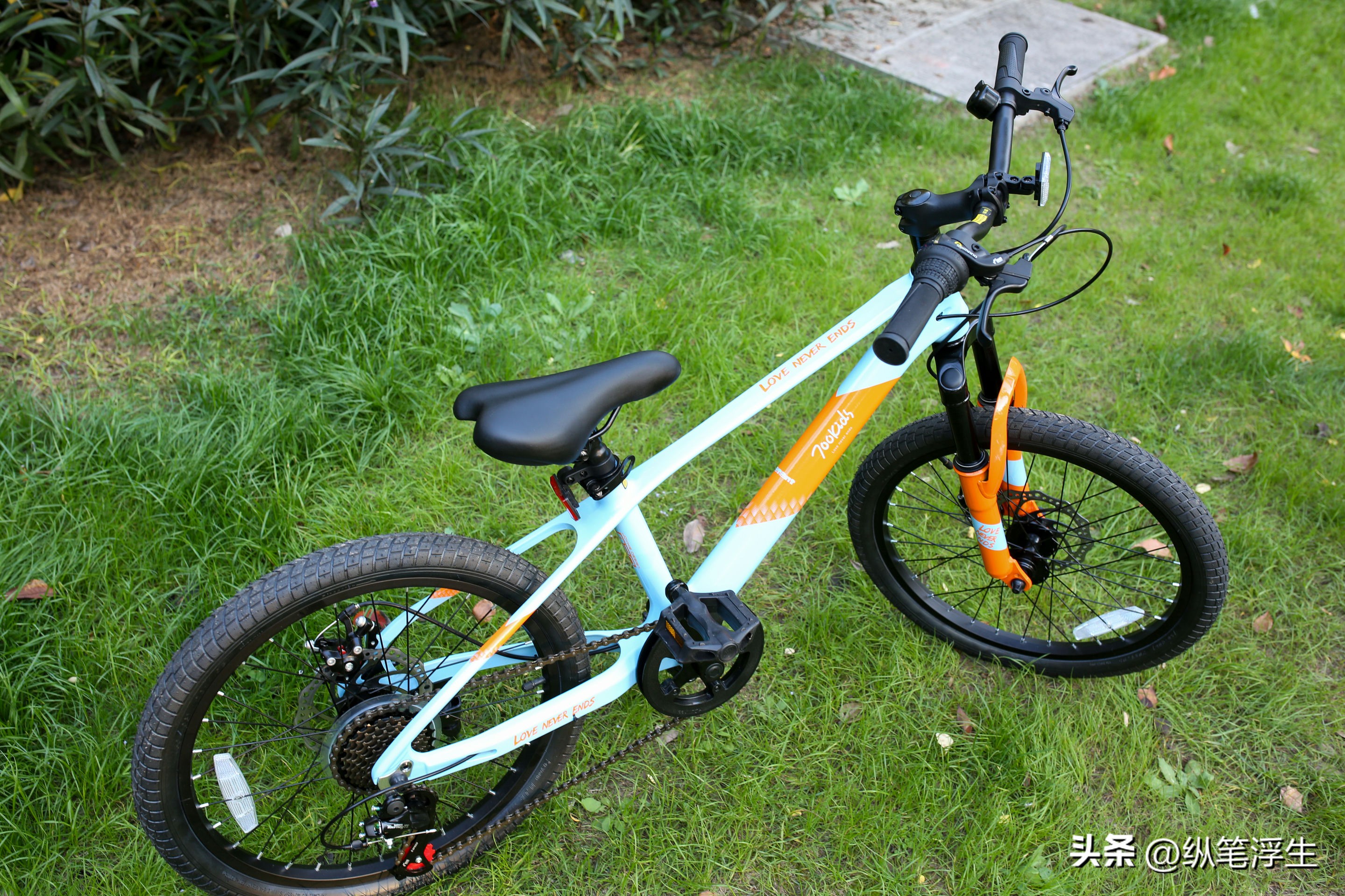 可以让小孩玩的越野车,柒小佰儿童变速山地自行车测评