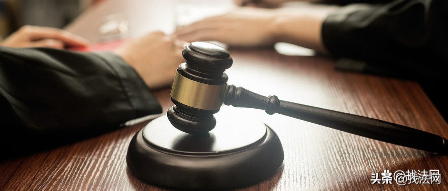 欠物业费被起诉会有什么后果,欠款3万被起诉会有什么后果