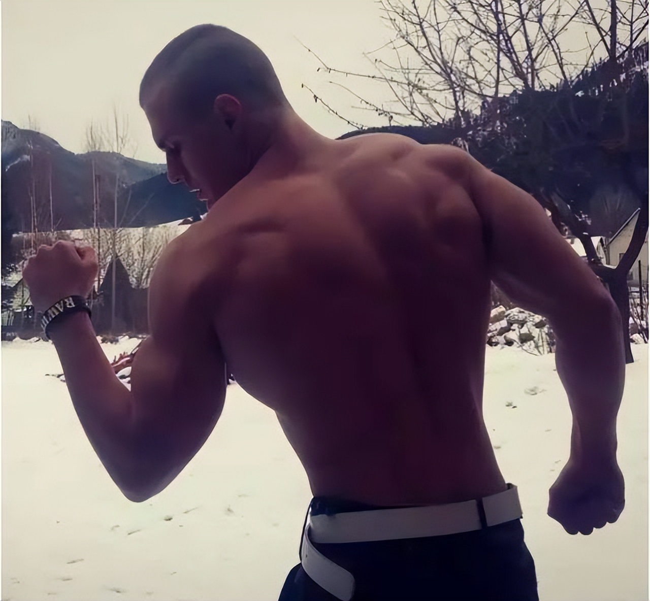 寸头是检验男神唯一的标准,寸头是检验男人的颜值