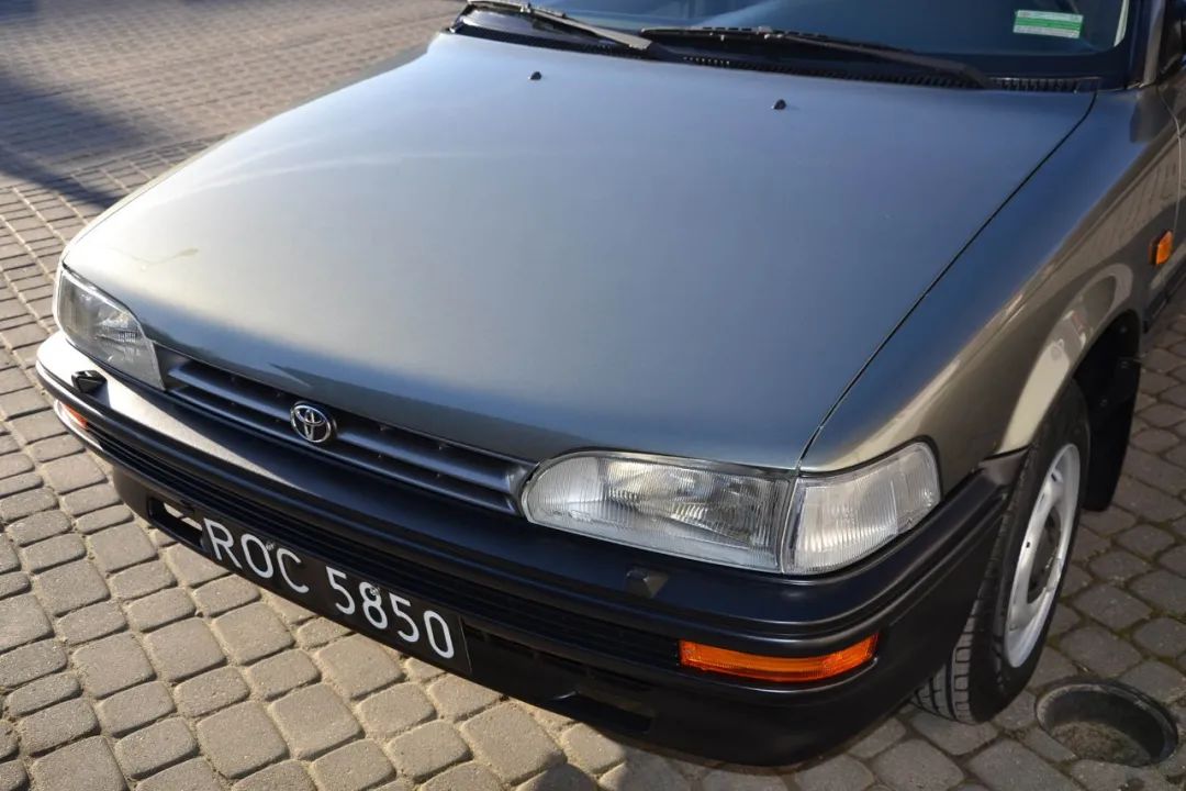 老式丰田卡罗拉第六代,素雅的第七代本土版丰田卡罗拉