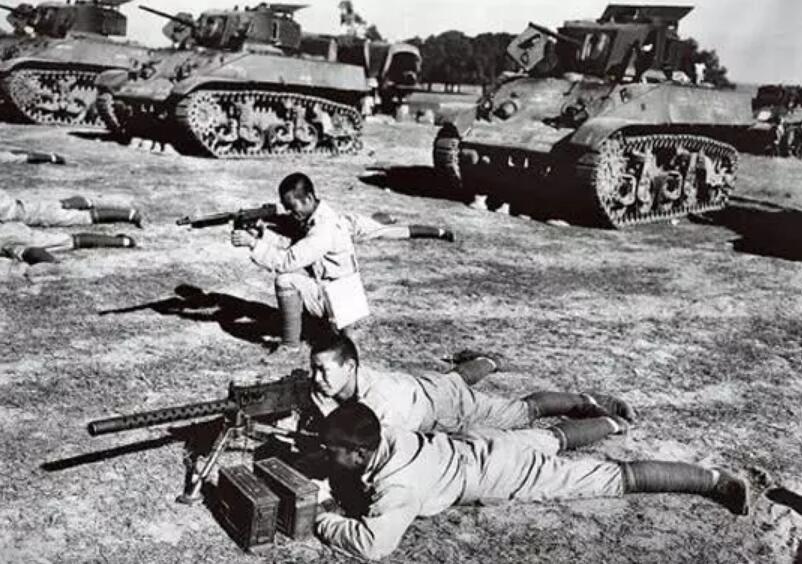 印军山地师与我军火力比较,印军兵力是解放军的几倍