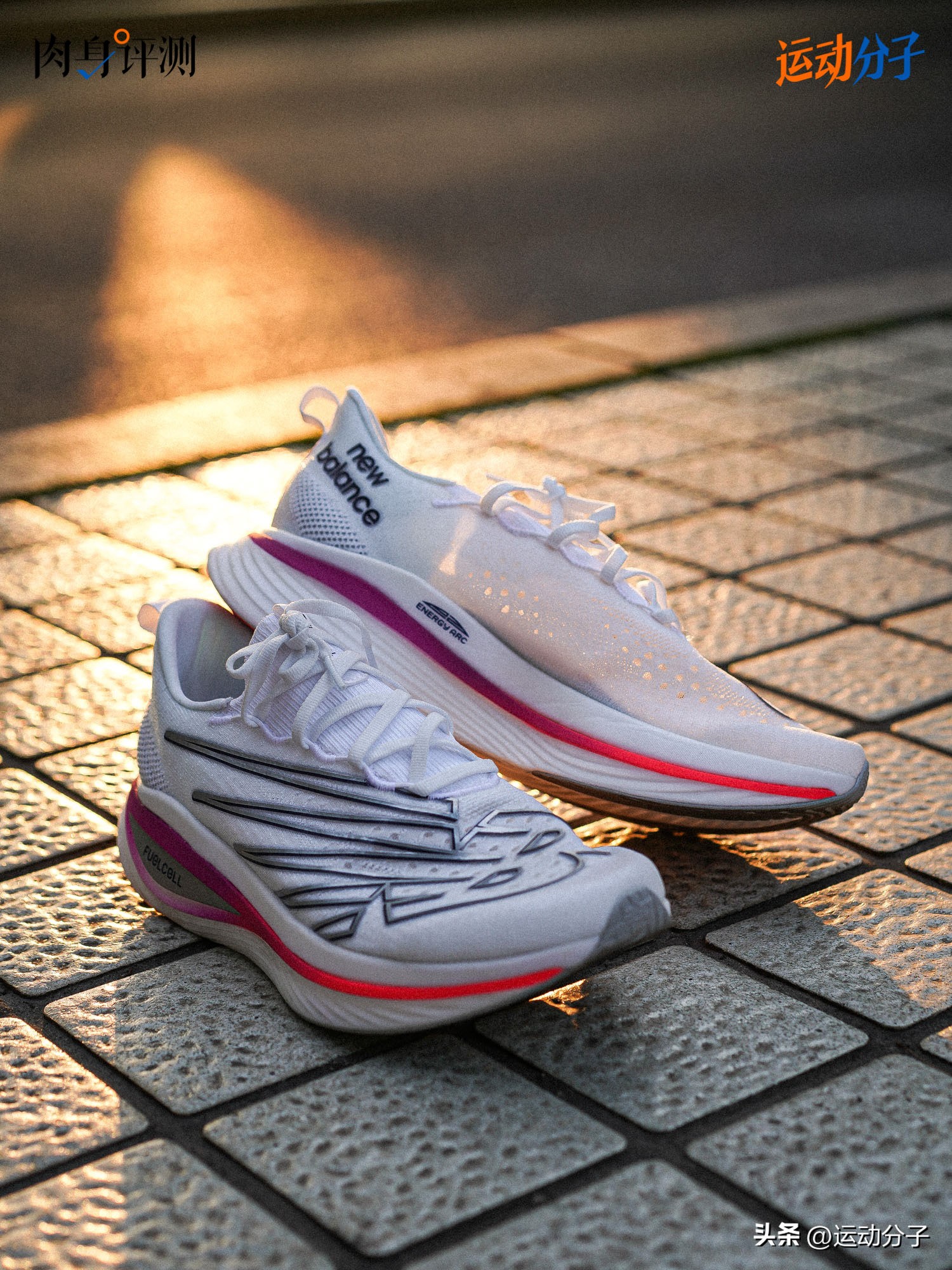 newbalance碳板跑鞋与nike对比,newbalanceelitev3碳板跑鞋
