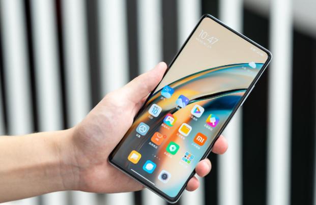 预算宽松但不高，看看这三款高性价比商务手机，颜值和性能都很硬