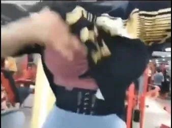 网红健身视频训练,健身网红的腹肌训练