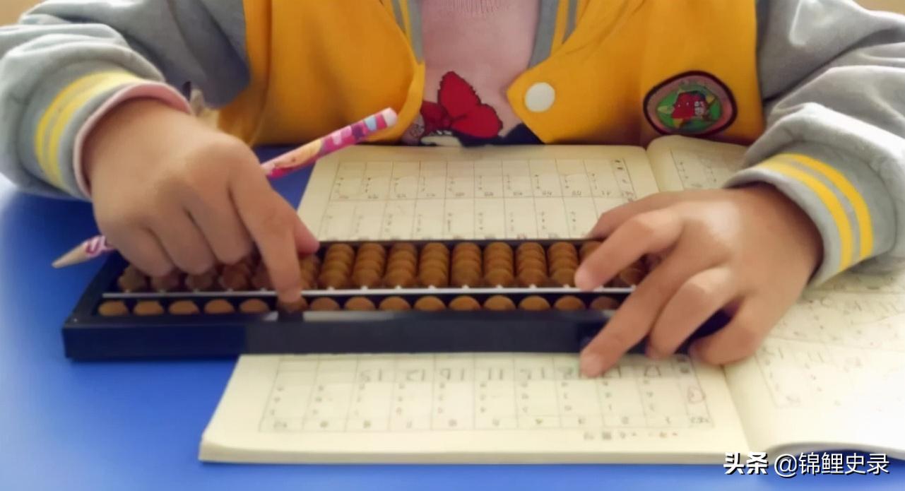 神童何雪豪被军校特招,8岁上军校的神童现在怎么样了