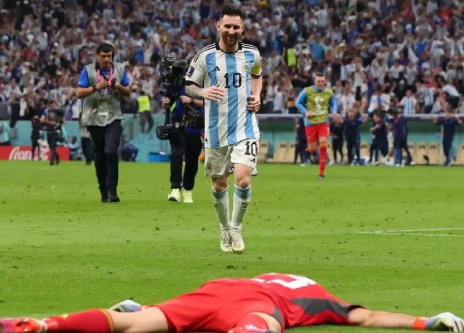 足坛转会最轰动,曝利雅得新月队报价梅西