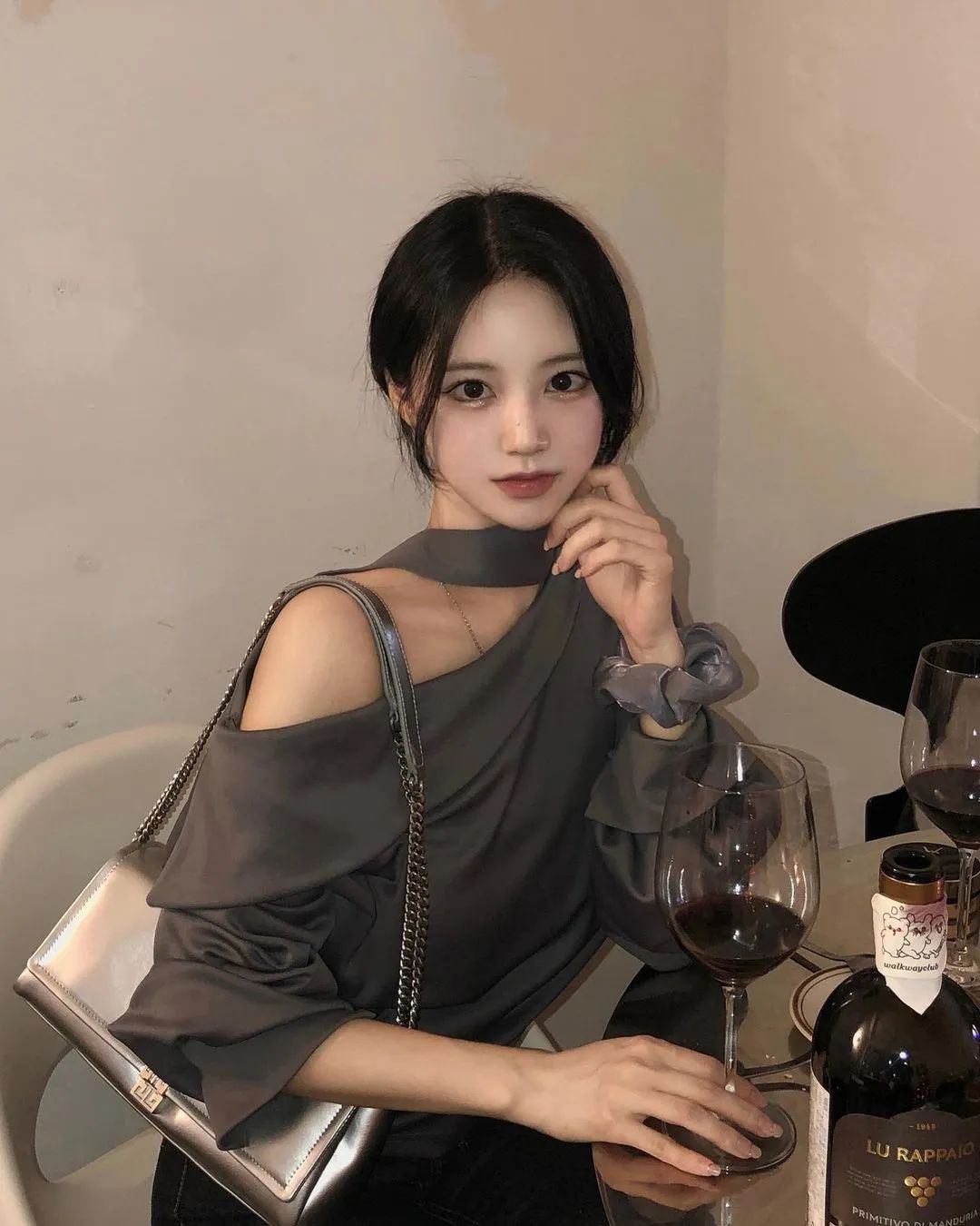 ins小姐姐素颜,kk小姐姐ins