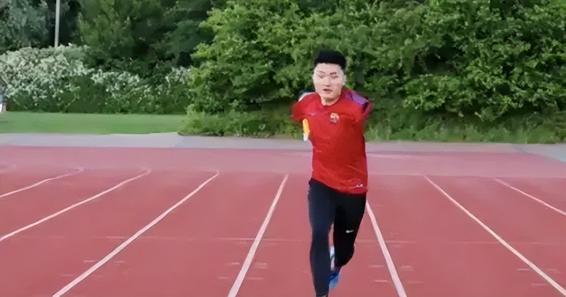 无臂学霸杨孟衡完整版,无臂学霸杨孟衡考上大学的差距