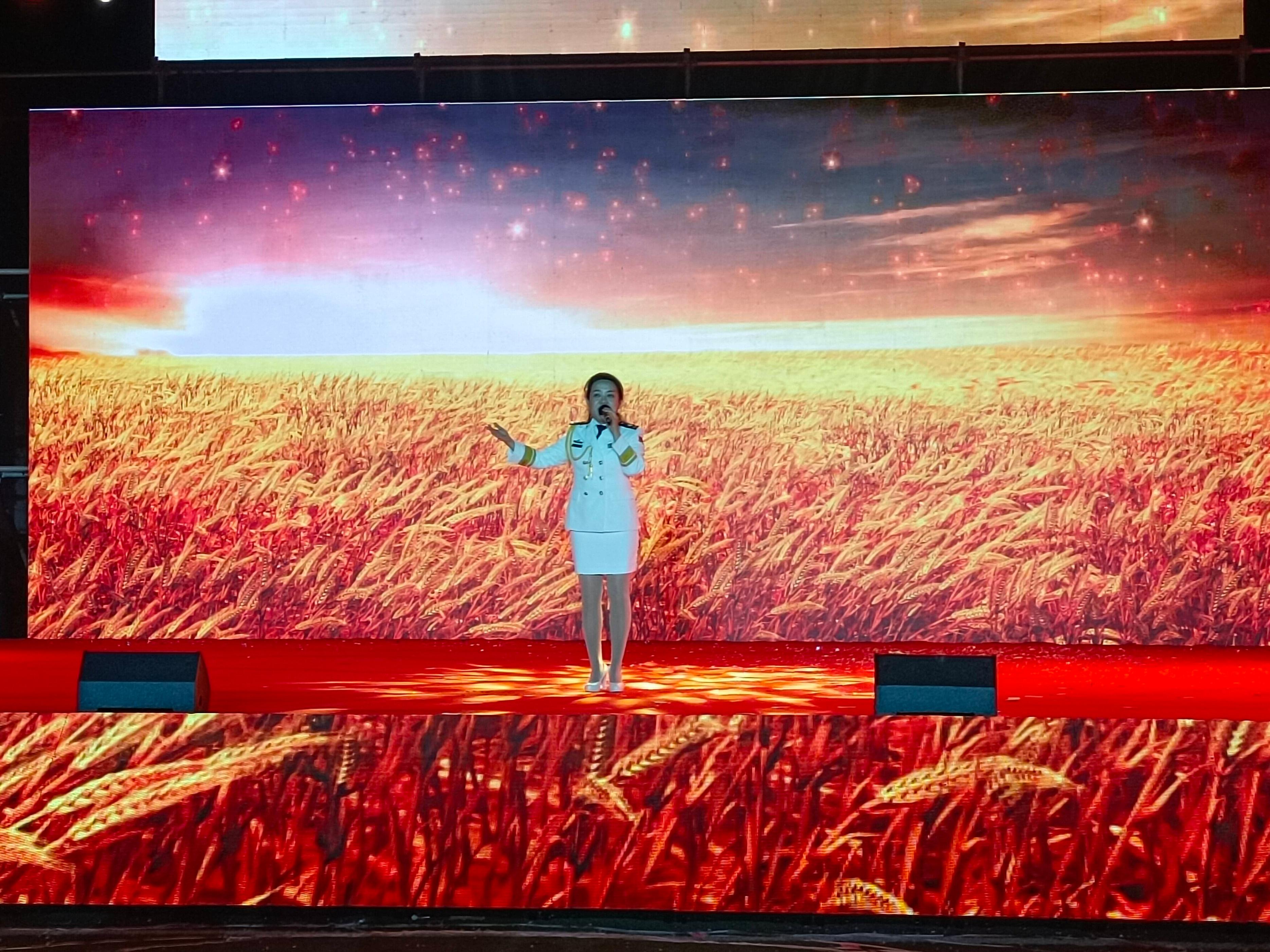 青岛市市南区颁奖典礼的开场,青岛银行奖学金颁奖典礼