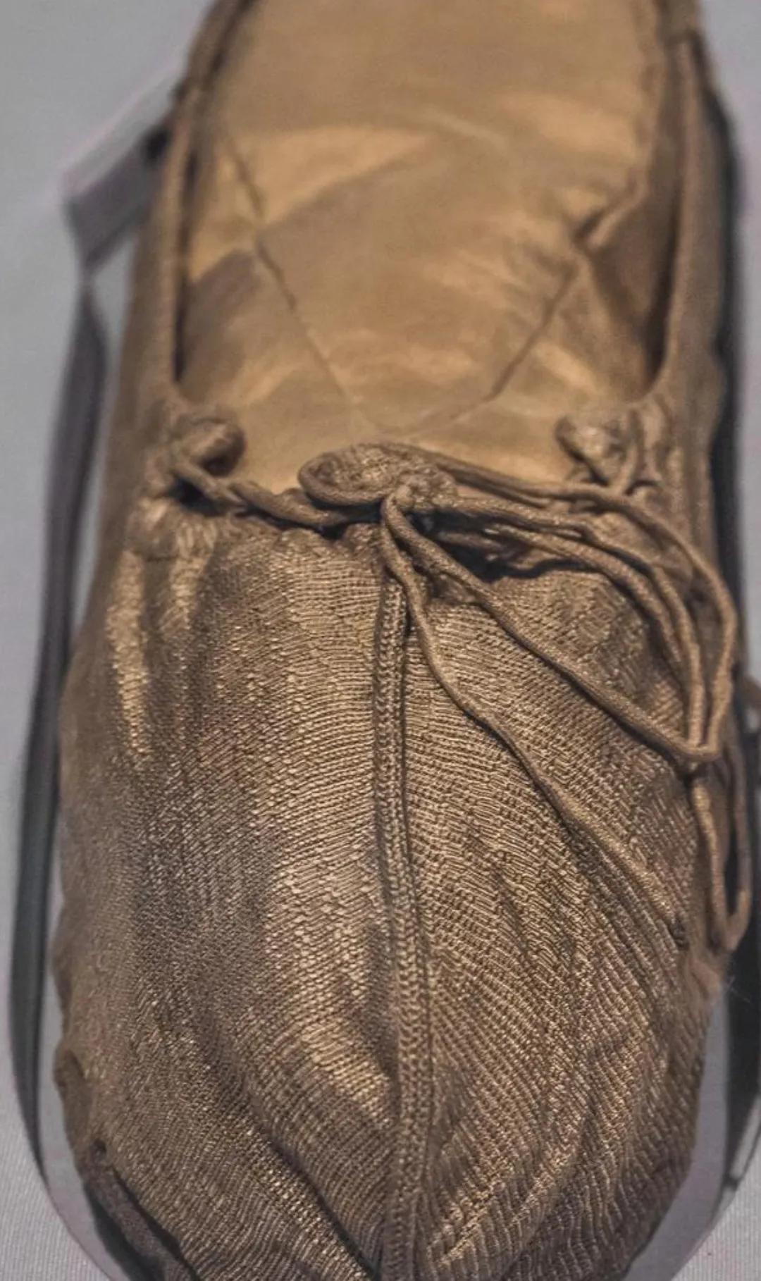 真实出土的古代鞋子,古人的鞋子长什么样