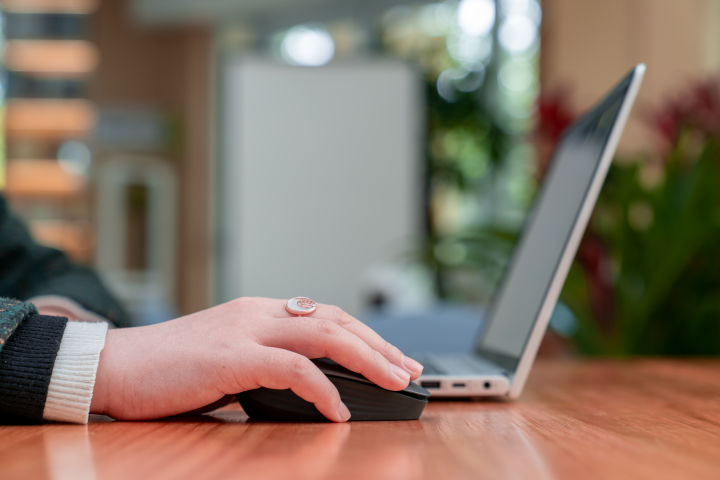 惠普战66i5集显评测,惠普战6615.6锐龙版