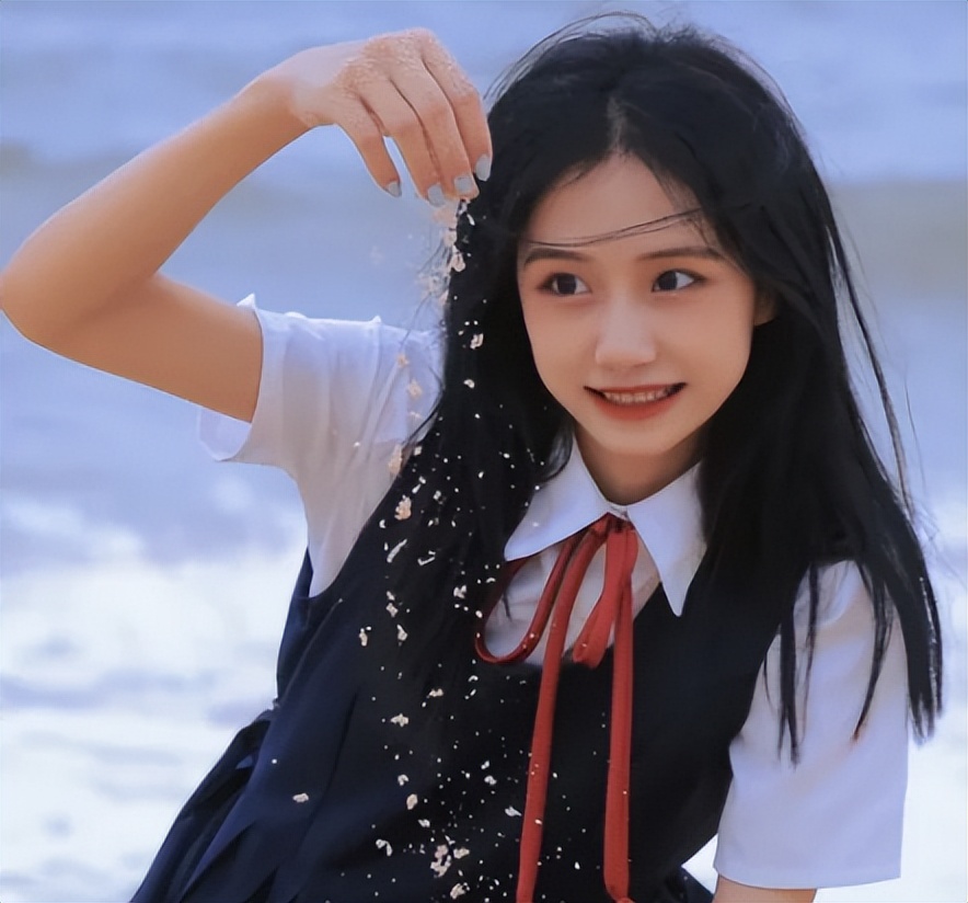 初中女生有早恋倾向家长该怎么办,初中早恋的女生家长该怎么办