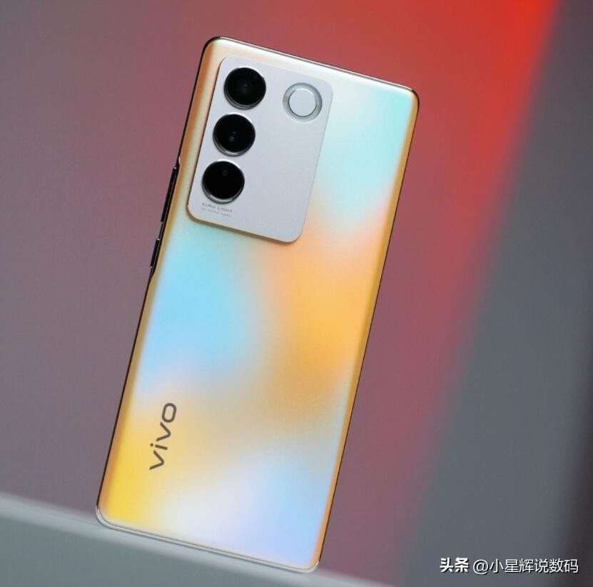 现在最适合买的性价比高拍照手机,618手机推荐2000元左右拍照手机