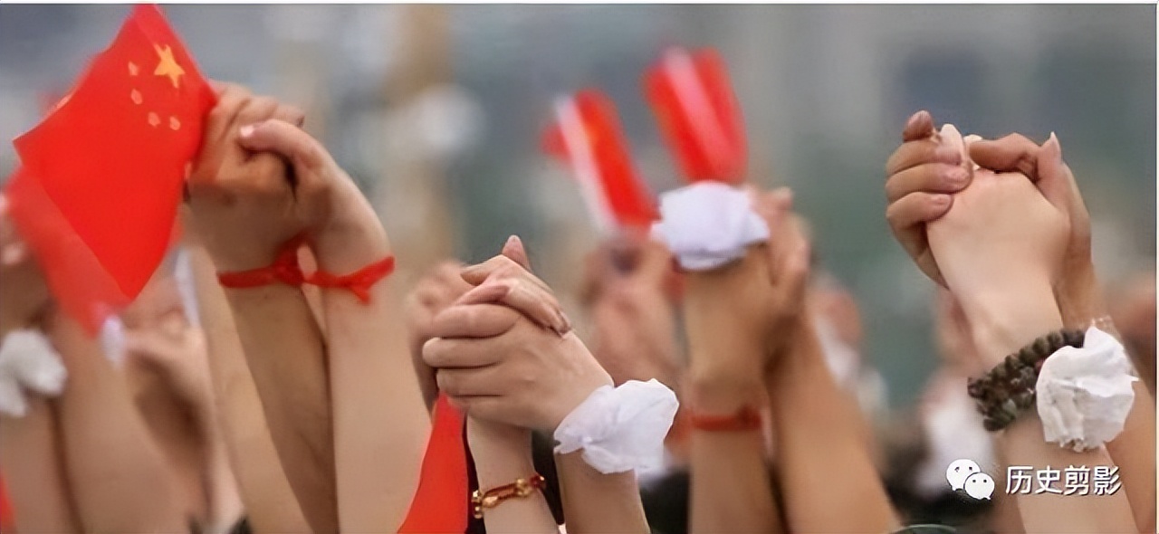 汶川地震15周年：100张照片，100个让人泪流满面的瞬间