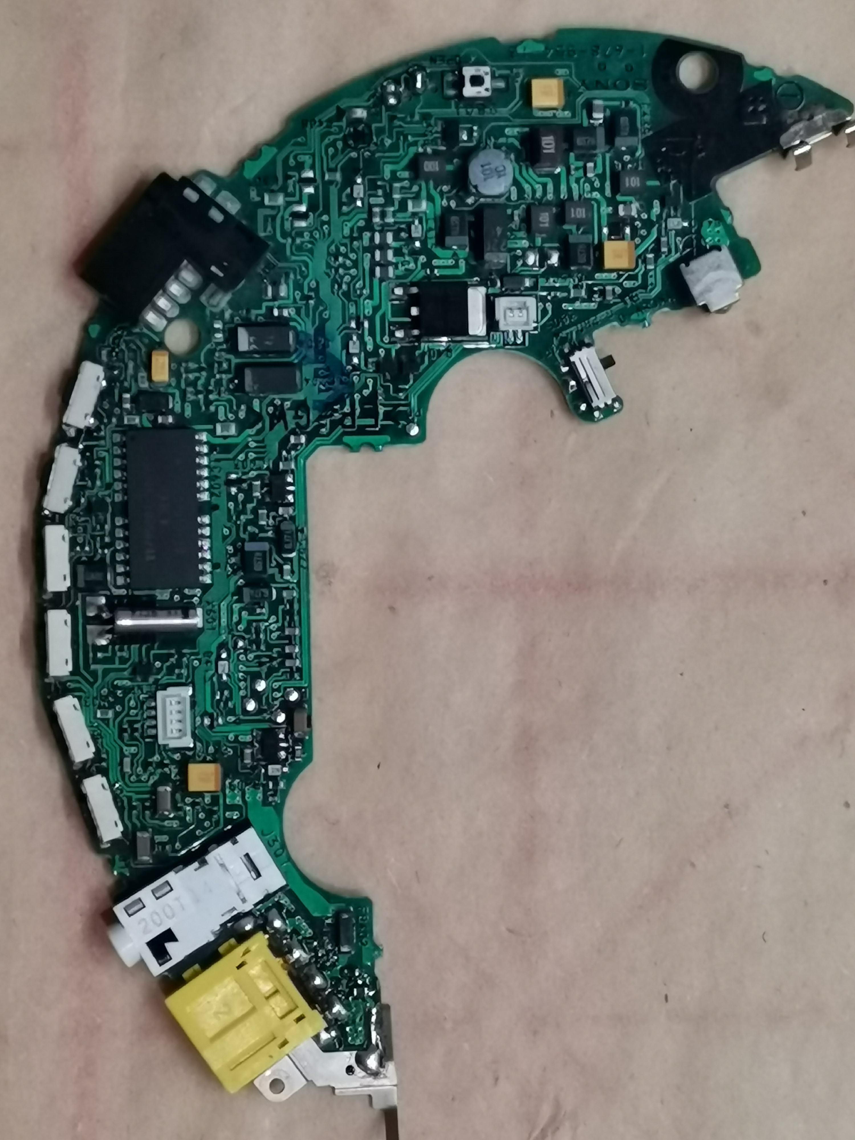 cd播放机索尼ej825,索尼d-ej775怎么样