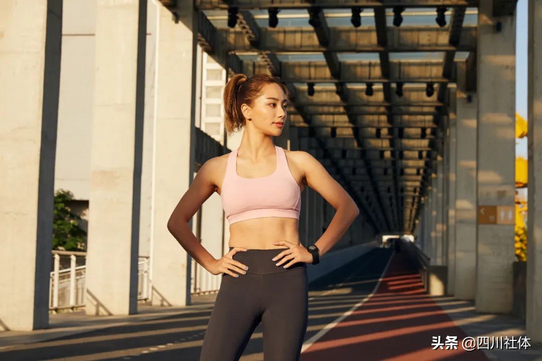 跳操减肥40分钟能消耗多少热量,各种运动30分钟消耗热量对比表