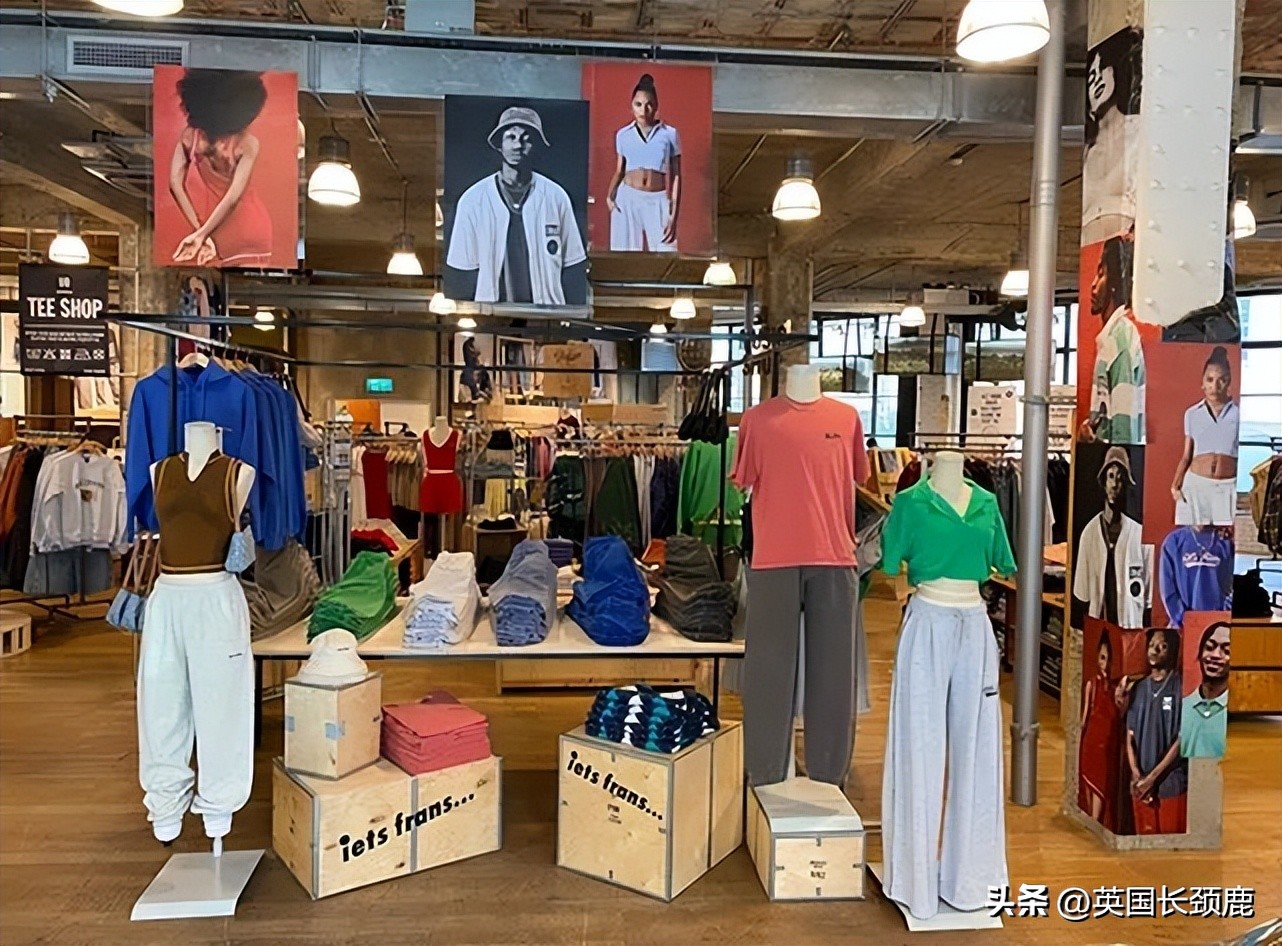 别再只盯着bba了,hm和zara哪个衣服好看