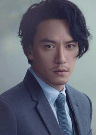 张震参加晚会,张震典礼