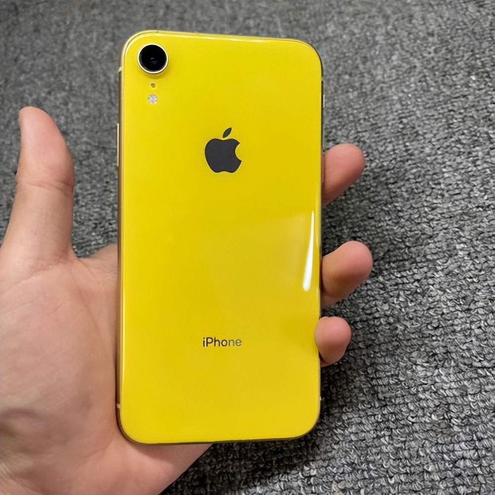 无刘海无前置摄像头的手机,苹果手机的相机设计前置摄像头