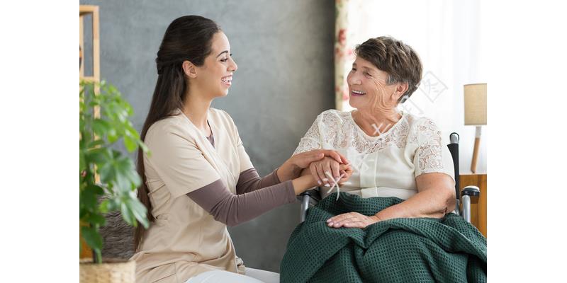 闺蜜打胎需要转钱给她吗,闺蜜没钱打胎我借钱给她