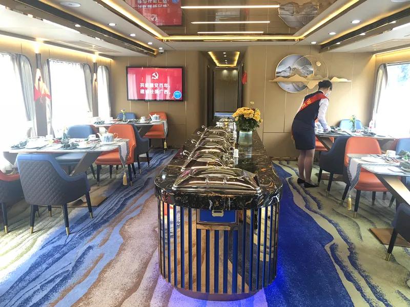 桂林福达五星游船,四星游船桂林号和风光号