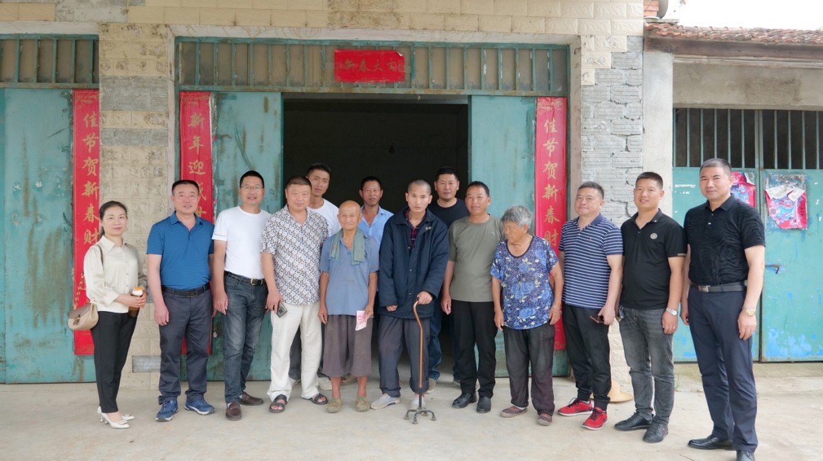 一方有难八方支援感谢湖北人,一方有难八方支援奔向灾区