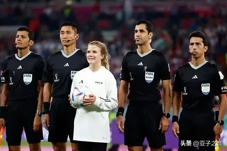 中超金哨马宁近期,马宁将主哨中超联赛第二轮几点