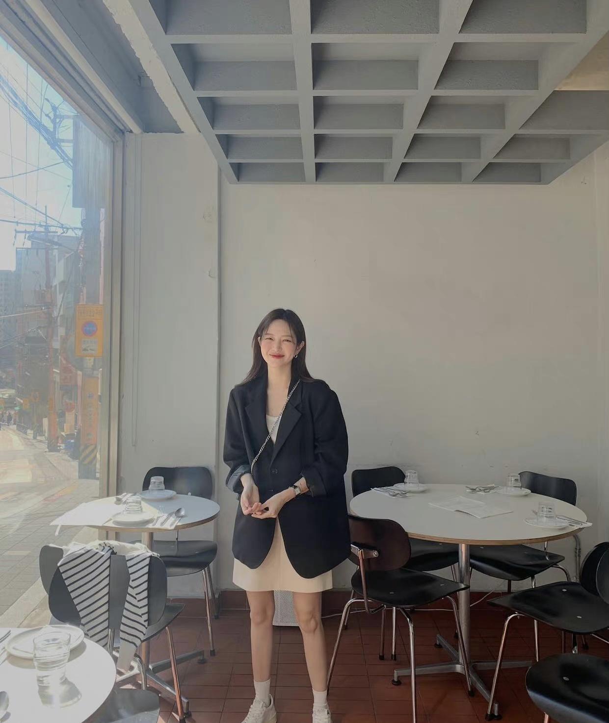 穿出露脚踝的感觉的袜子,别再露脚踝了今年流行袜子外穿