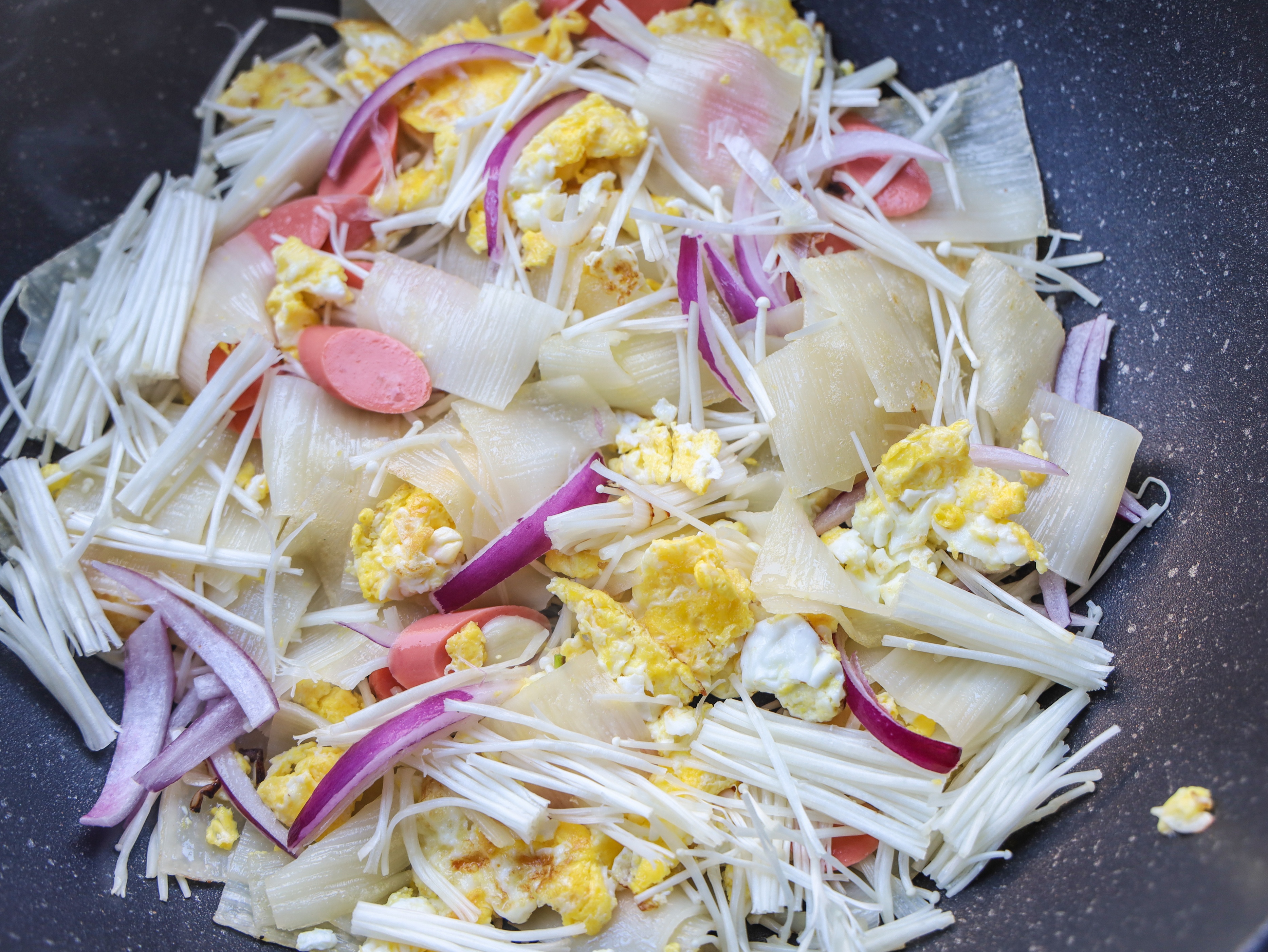 冷面片可以用锅炒吗,吃剩的冷面可以再煮吗