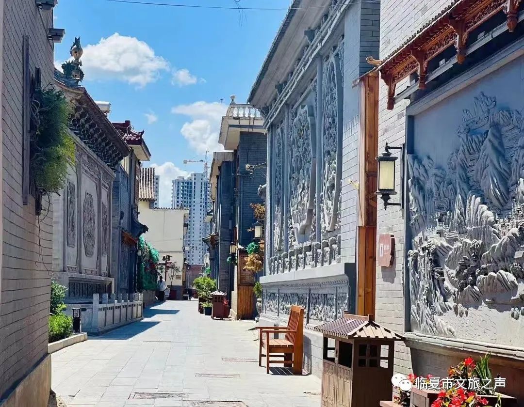 鑷寸編涓界殑灏忓煄涓村,杩欐槸鎴戠敓娲荤殑灏忓煄