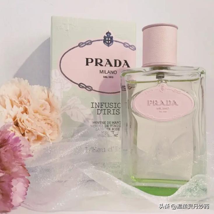 意大利普拉达时尚潮流休闲百搭,香水品牌排行普拉达