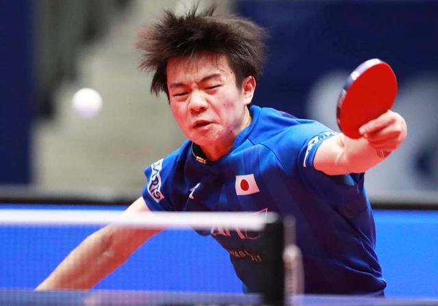 CCTV5直播：樊振东4-0横扫日本冠军？马龙、梁靖崑上演德比战