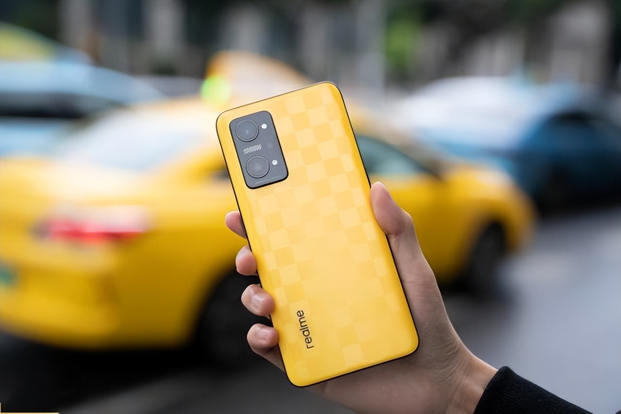 高配低价5g手机,低价高配的手机