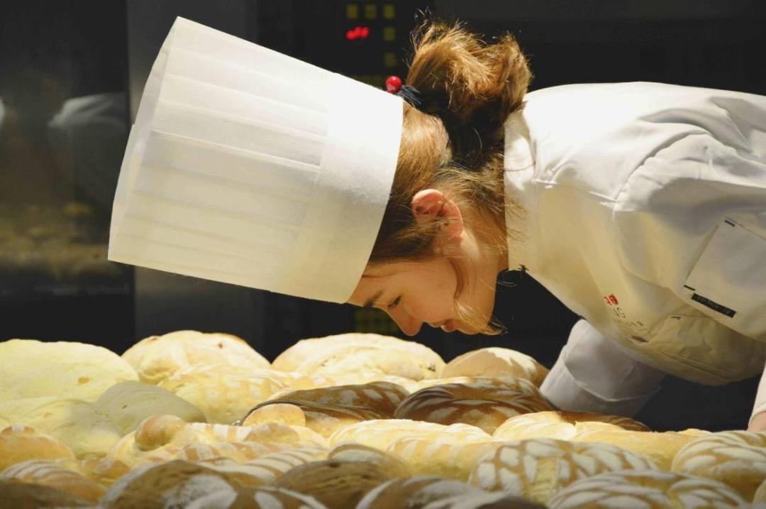 烘焙店成功经验分享,烘焙店直播如何增粉