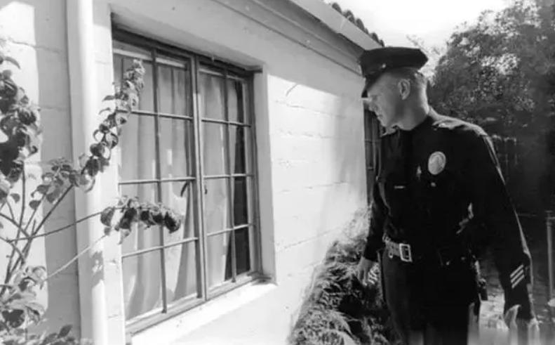 殡仪师披露玛丽莲梦露心酸细节,玛丽莲梦露尸体安葬